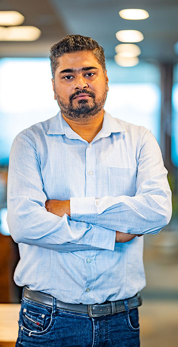 MONU DAS